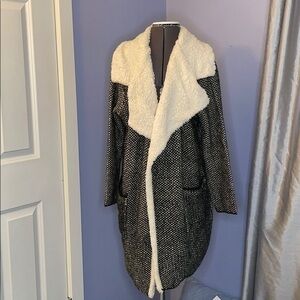 rain & rose L sweater/cardigan black/ivory